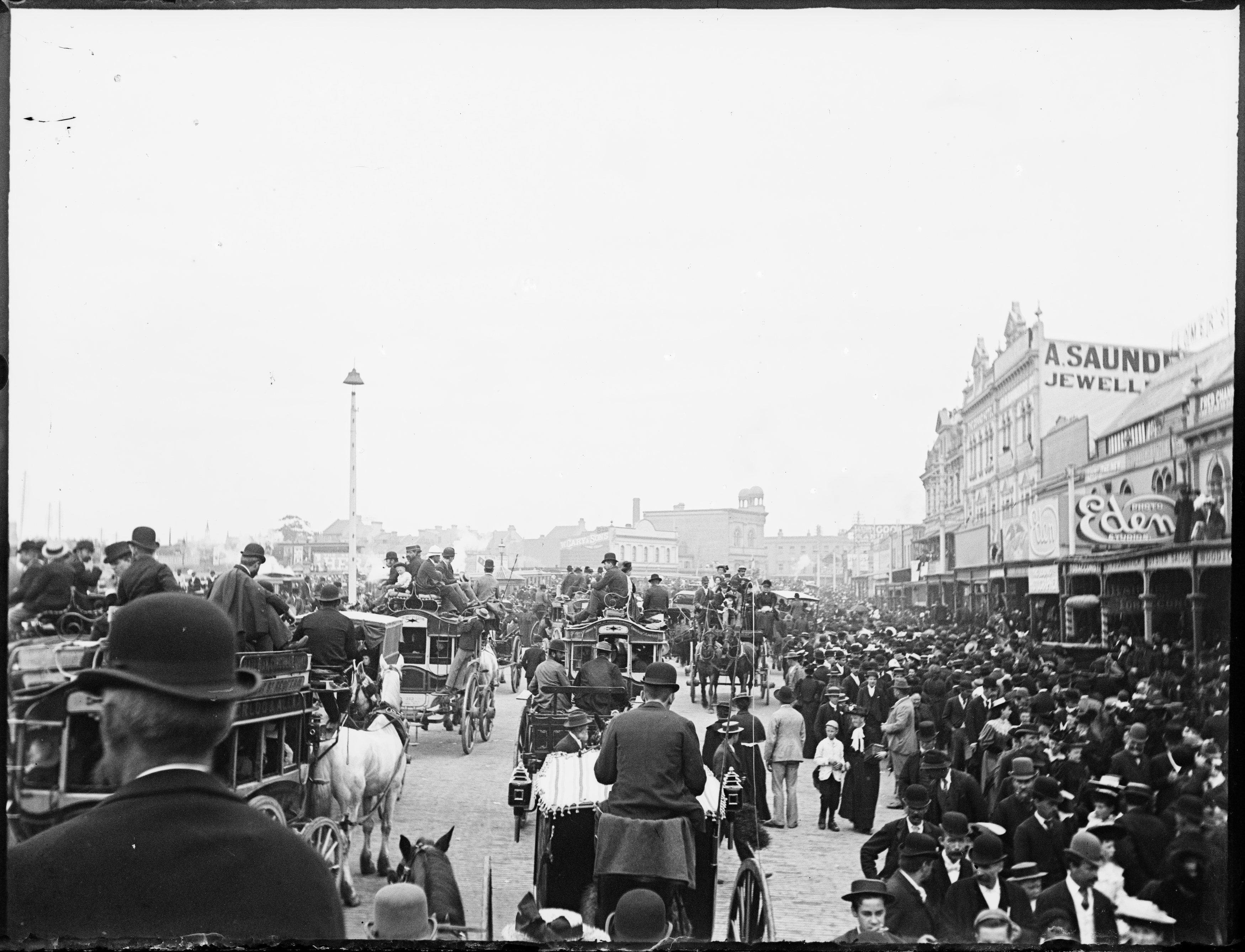 Box 04: Glass negatives of Sydney and Manly areas, ca 1890-1910