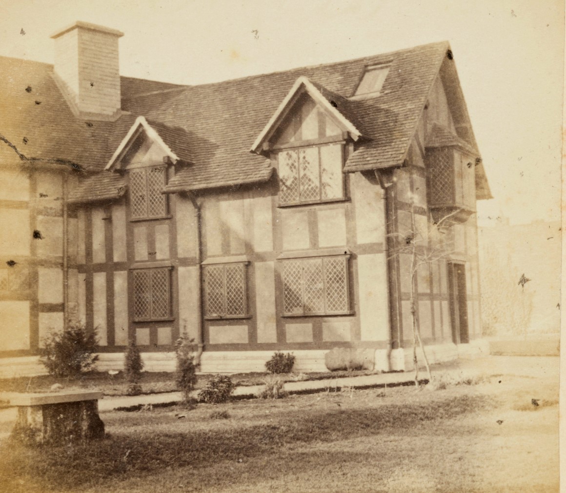  Garden of Shakespeare’s house, Henley Street, Stratford On Avon